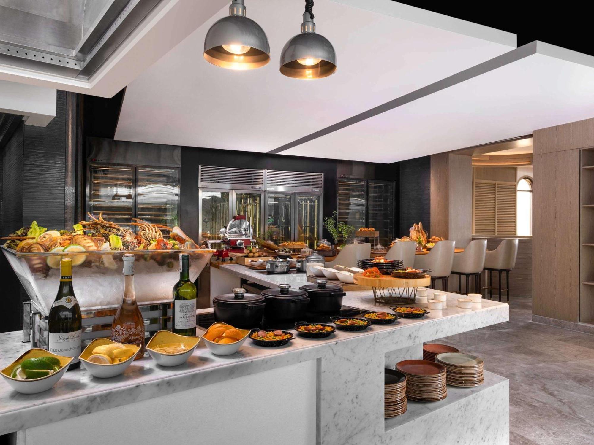 Admiral Hotel Manila - Mgallery Zewnętrze zdjęcie